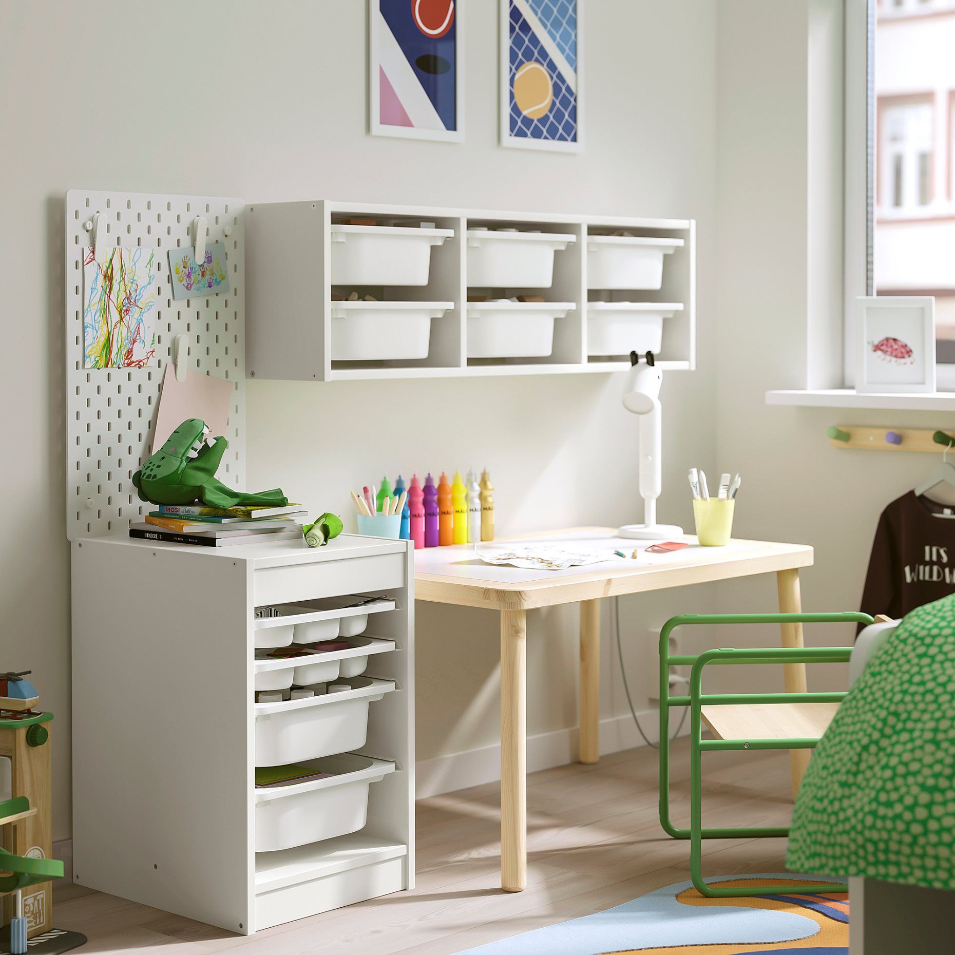 TROFAST, комб. за съхран. с кутии/поставки, 395.732.48