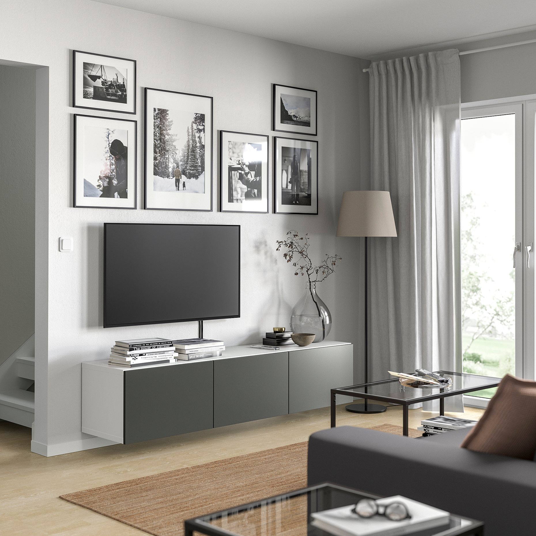 BESTÅ, TV шкаф с вратички, 395.750.25