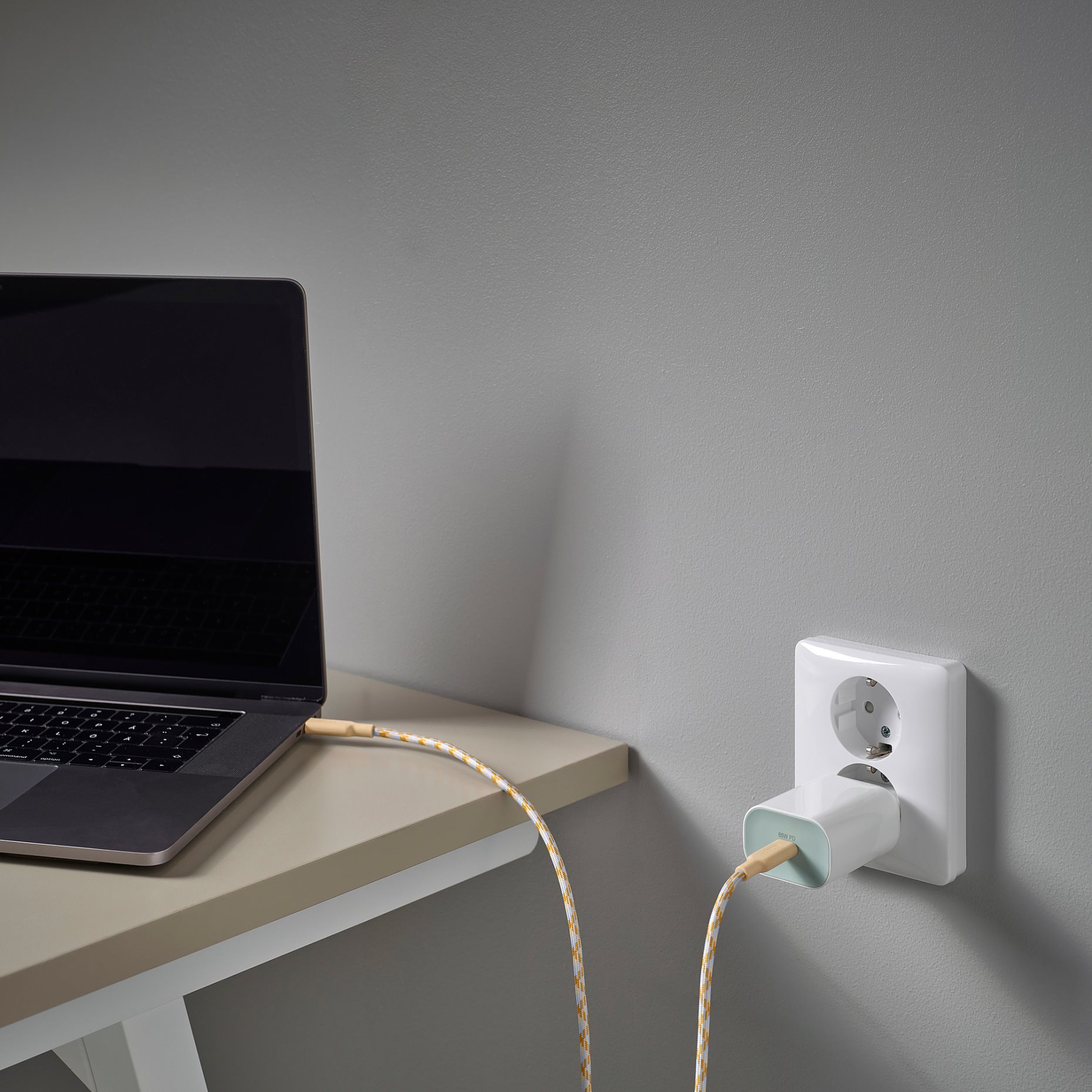 SJOSS, 65W USB зарядно с 1 изход, 506.220.73
