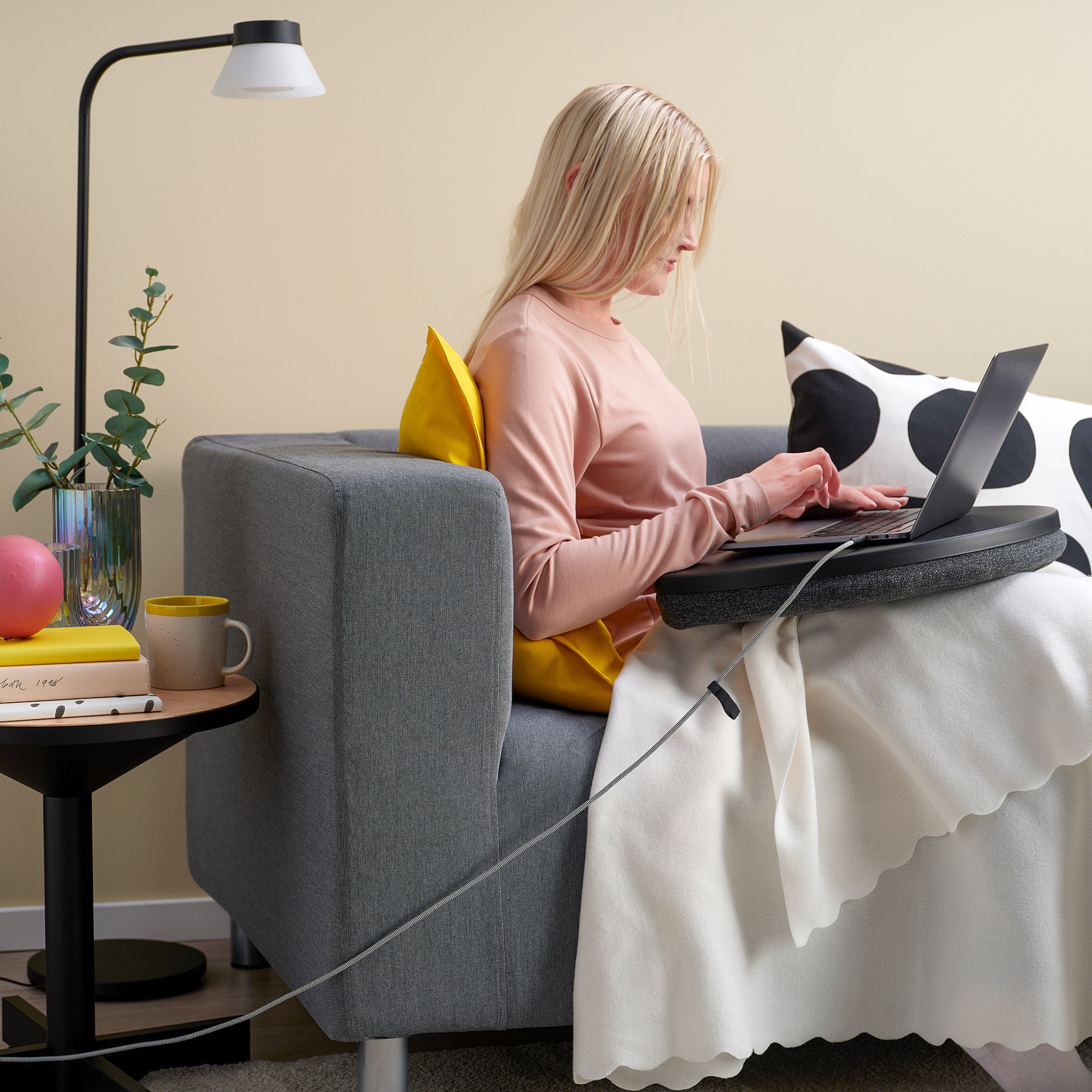 RUNDHULT, USB-C към USB-C, 606.209.26