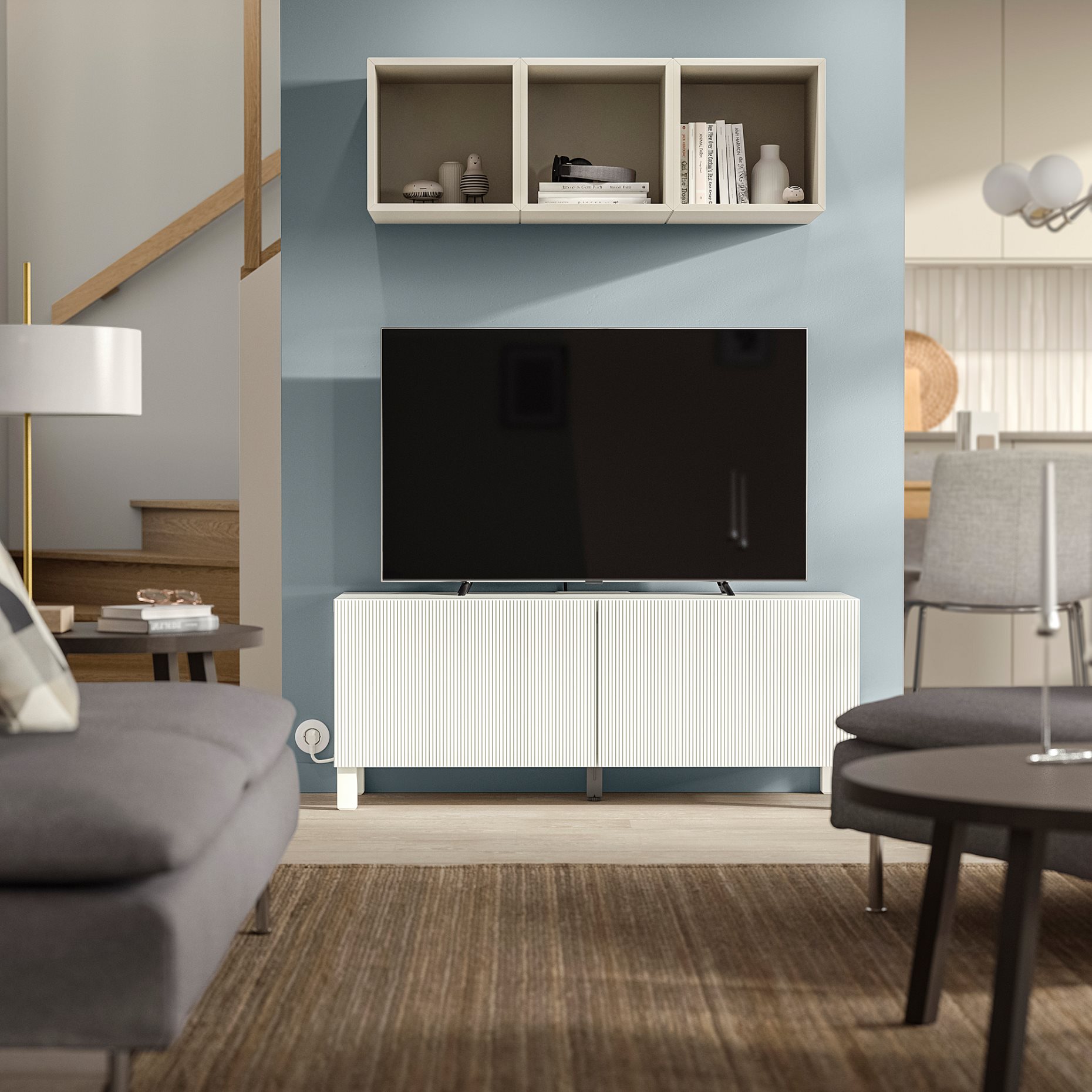 BESTÅ, TV шкаф с вратички, 120x42x48 см, 695.973.61