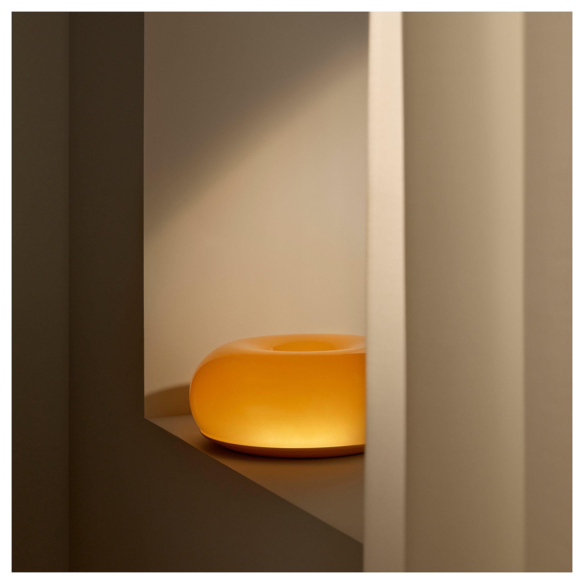 VARMBLIXT, LED настолна/стенна лампа, 804.991.99