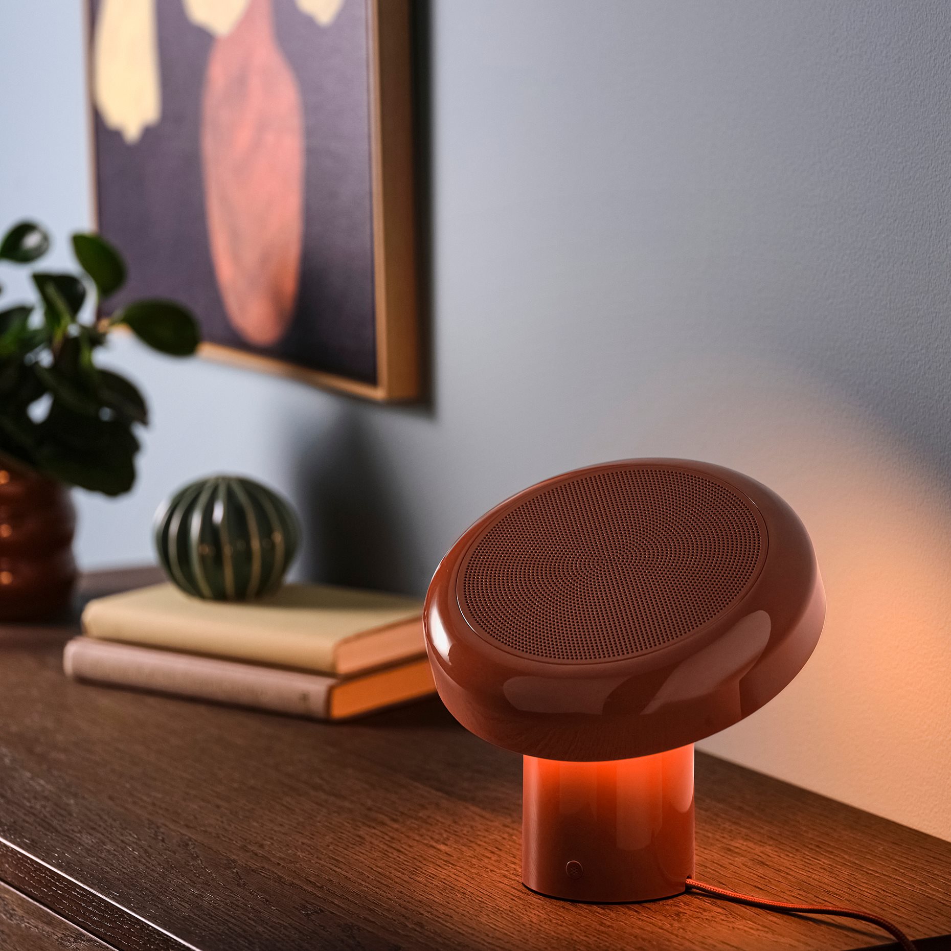 BLOMPRAKT, лампа с Bluetooth тонколона, 806.302.03