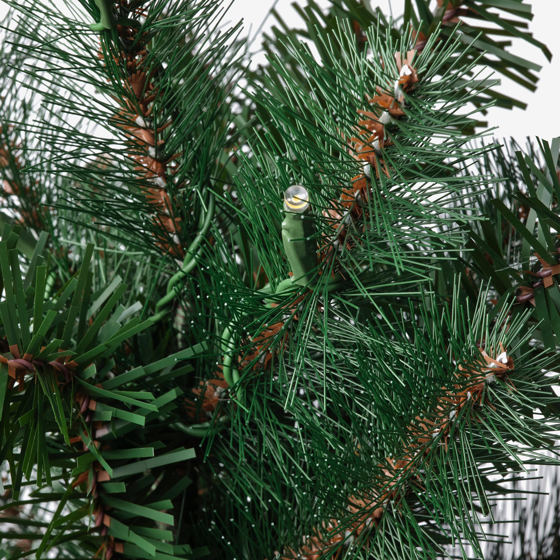 VINTERFINT, изк. растение в саксия с LED, на батерии, Коледна елха, 12 см, 405.309.60