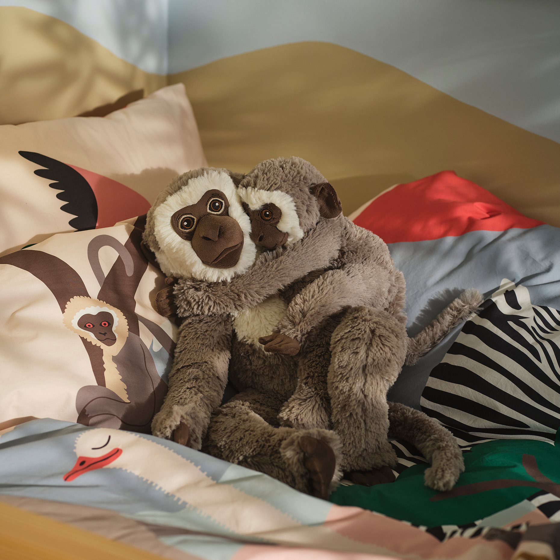 SANDLÖPARE, плюшена играчка, маймуна с бебе, 106.030.76