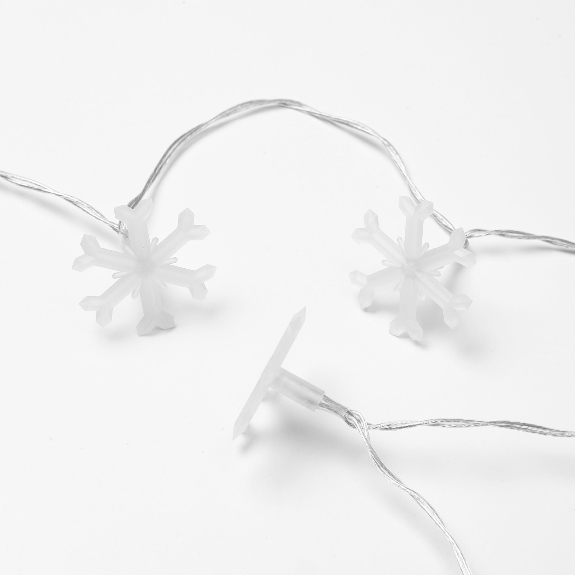 STRÅLA, LED гирлянда с 12 лампички, работи на батерии, 305.627.20