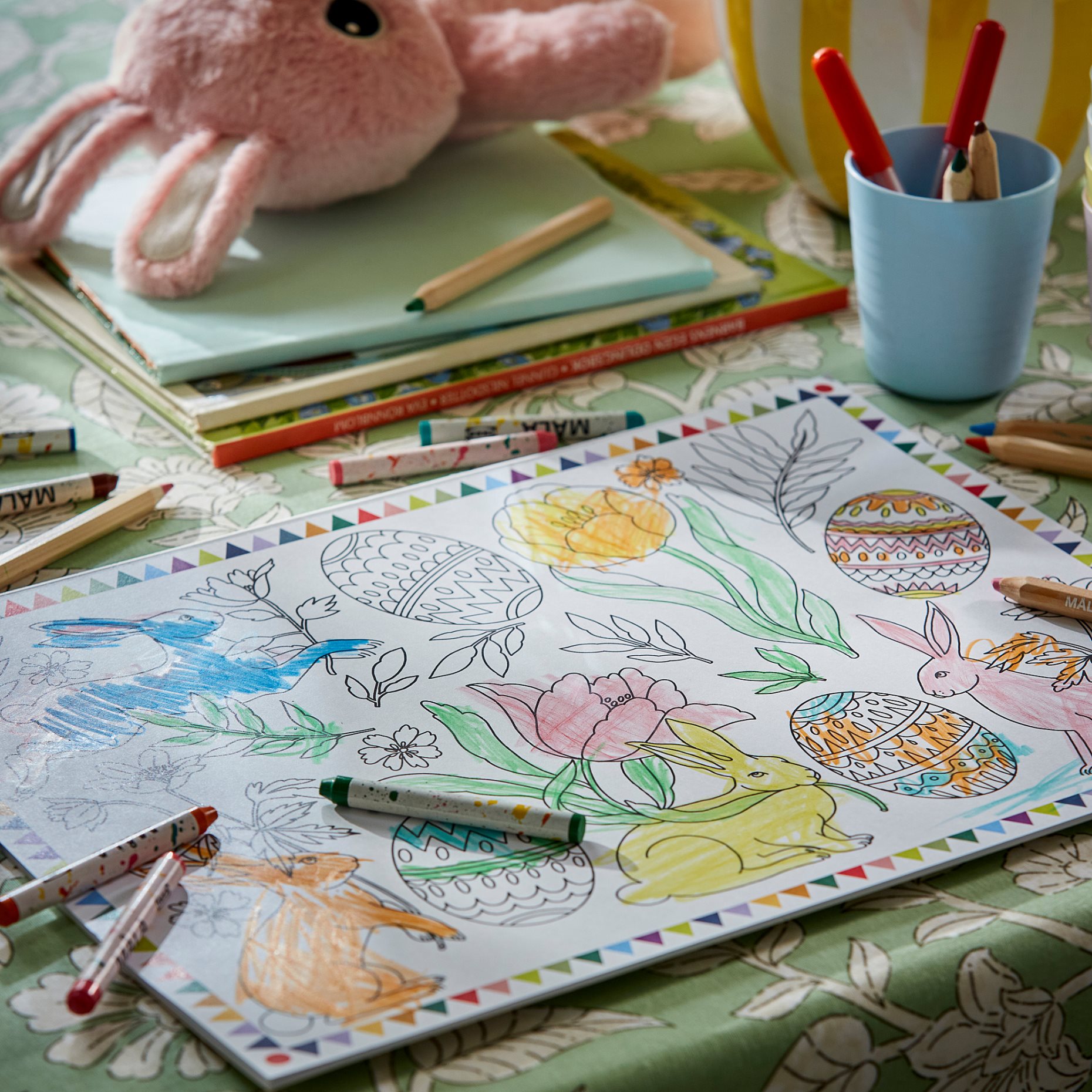 TJÄRLEK, книжка за оцветяване, 506.132.57