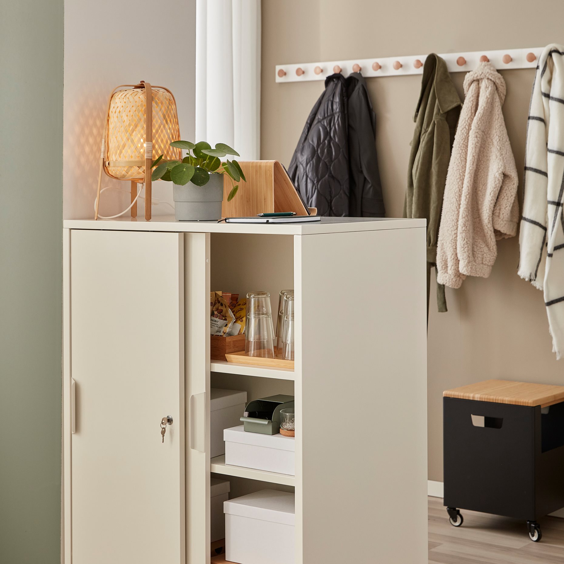 TROTTEN, шкаф с плъзгащи се врати, 604.747.60