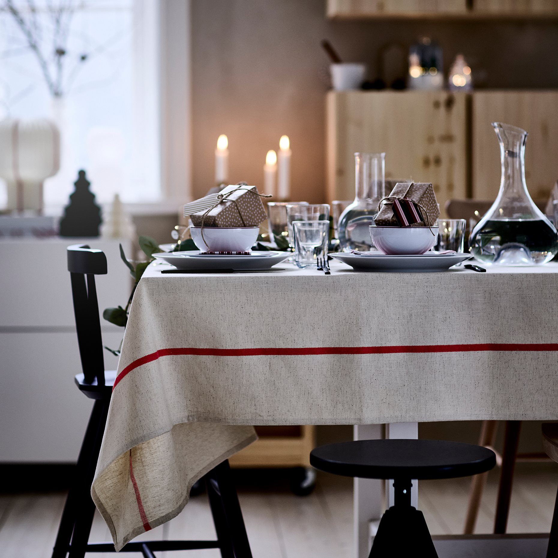 VINTERFINT, покривка за маса, 606.043.99