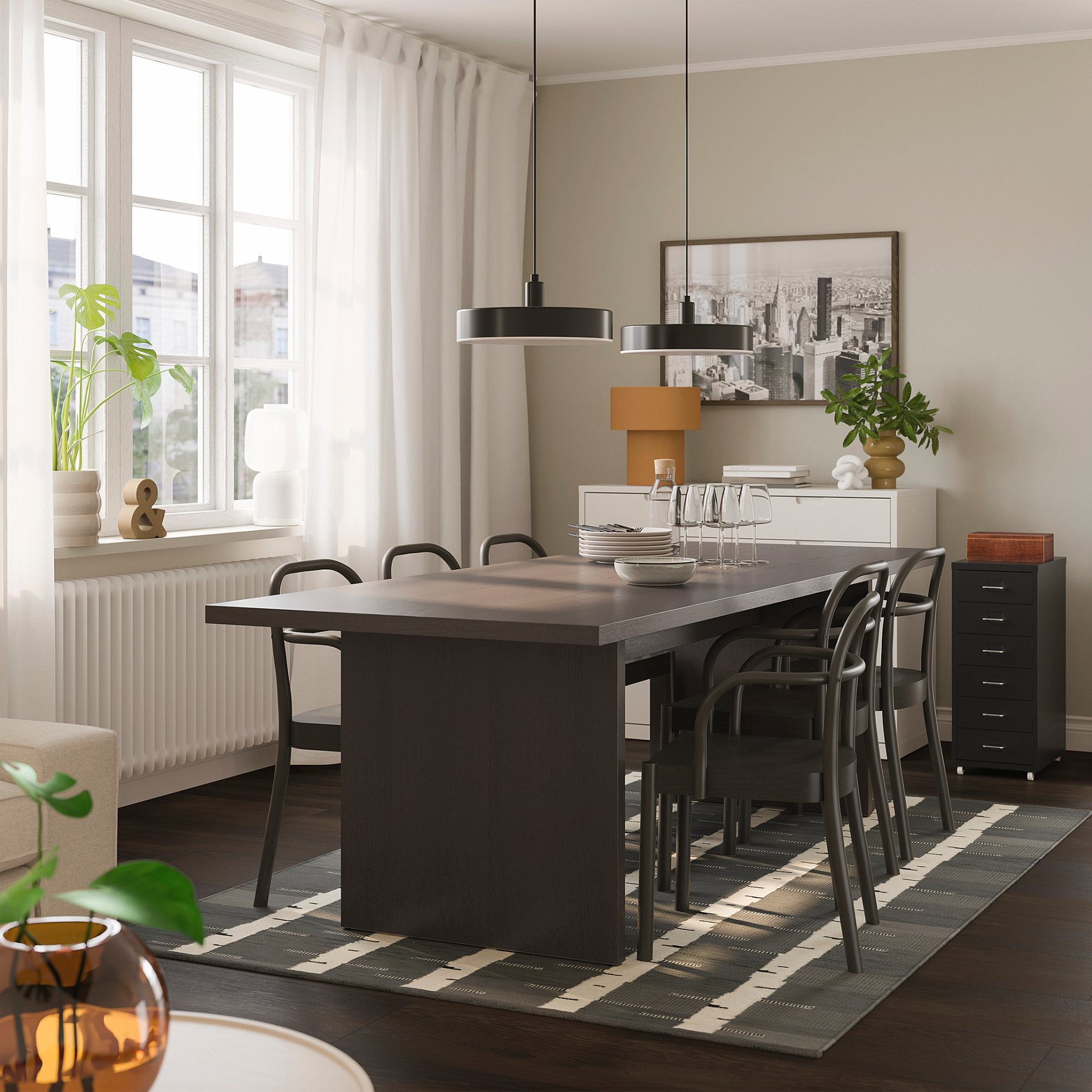 BERGSHYTTAN/STOCKHOLM 2025, маса и 6 стола, 796.084.15