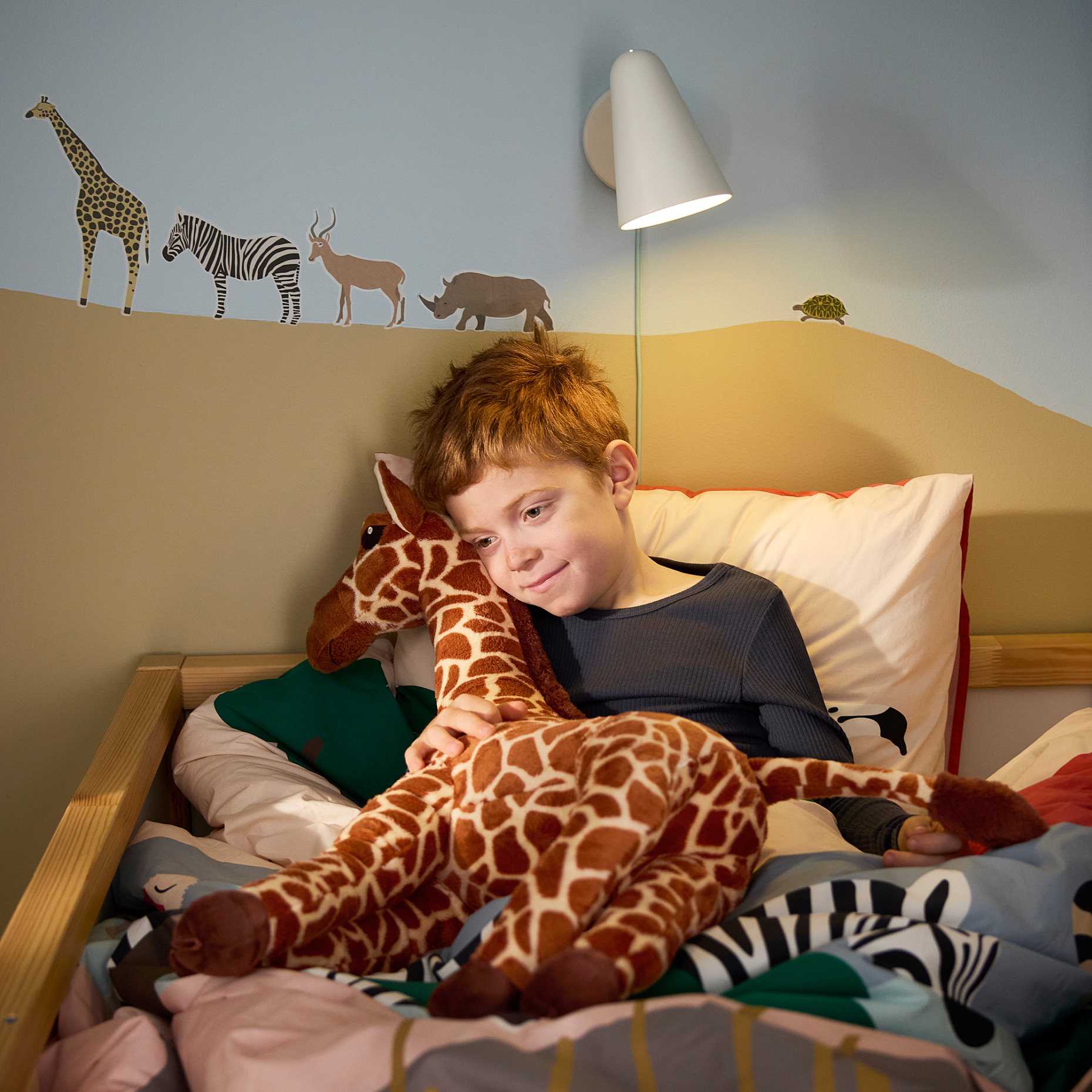 SANDLÖPARE, плюшена играчка, жираф, 806.030.68