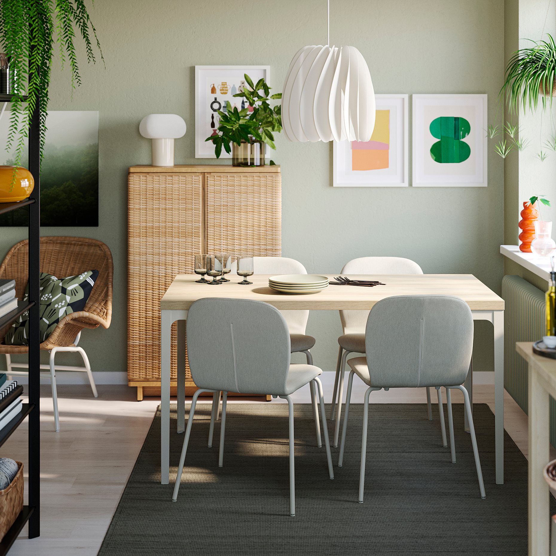 SKÅLSTA, маса и 4 стола, 996.089.85