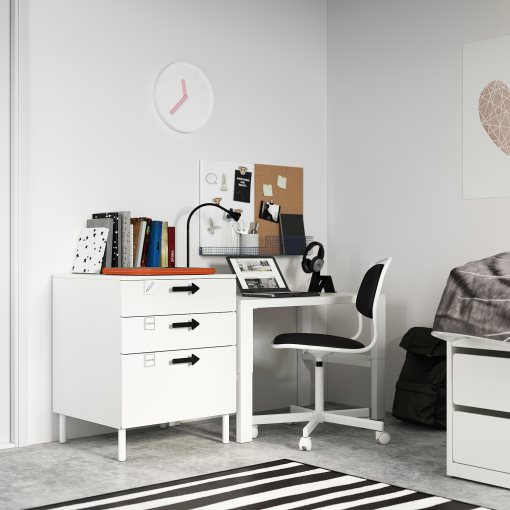 SMASTAD/PLATSA, скрин с 3 чекмеджета, 60x55x63 см, 993.875.21