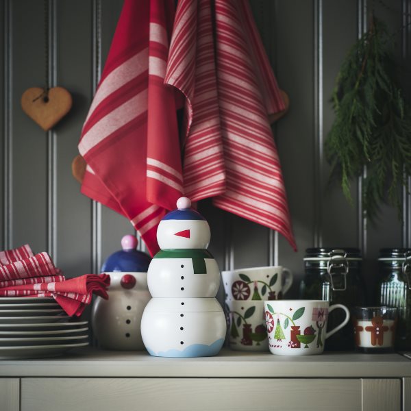 Коледа е вече в ИКЕА