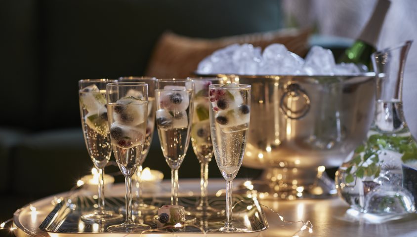 Нека имаме много поводи да сме заедно през 2026 година!