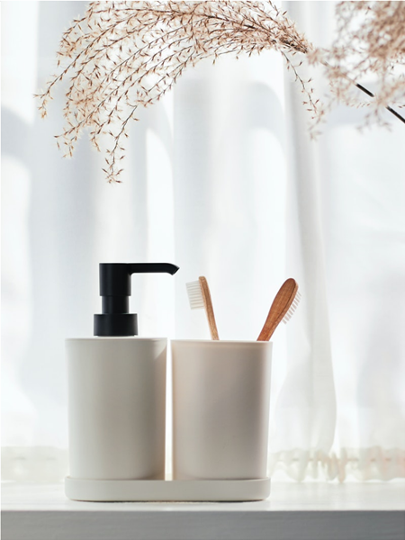 Мебели и аксесоари за банята