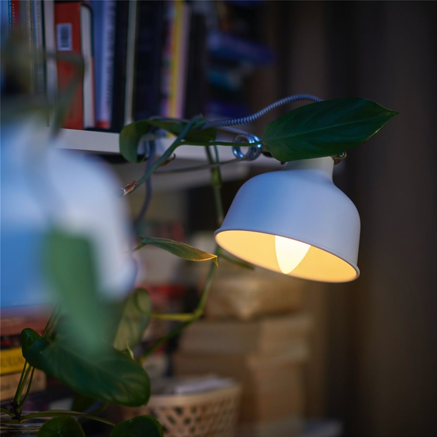 Какво представлява интелигентното домашно осветление?